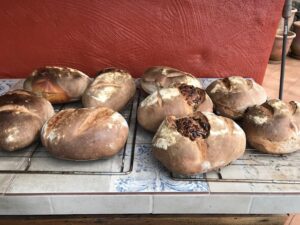 Finca auf Teneriffa: Brot aus dem Holzbackofen